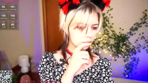 Lilian online show from December 19, 2025, 6:53 am