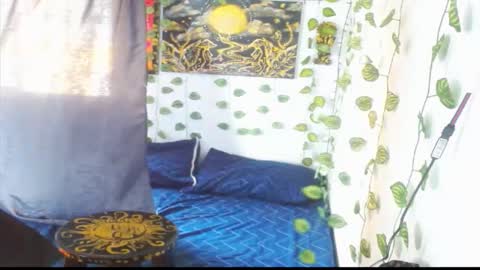 yesica online show from January 25, 2025, 8:10 pm