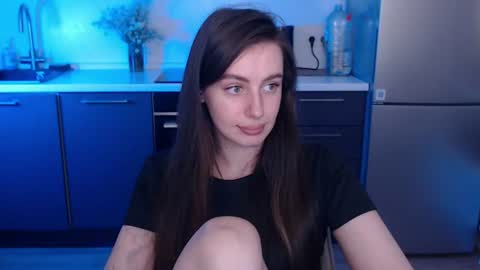 Lilu online show from July 5, 2026, 9:11 pm