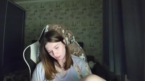 Snapshot of liliawoolf chatting on April 19, 2026, 5:12 pm liliawoolf online show from April 19, 2026, 5:12 pm