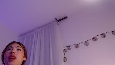 Snapshot of lilicum301 chatting on February 20, 2025, 7:52 pm your love online show from February 20, 2025, 7:52 pm