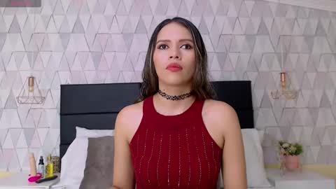 LilyJensen online show from October 5, 2025, 9:02 pm