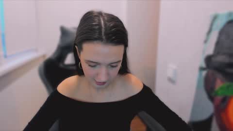             ...  online show from January 15, 2025, 12:47 pm