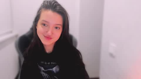             ...  online show from February 1, 2025, 8:37 pm