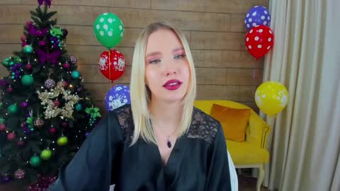 Snapshot of lililinn chatting on December 26, 2024, 2:48 pm LiliLinn online show from December 26, 2024, 2:48 pm