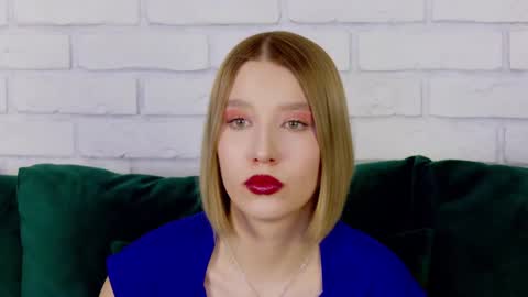 Snapshot of lililinn chatting on February 24, 2025, 9:32 am LiliLinn online show from February 24, 2025, 9:32 am