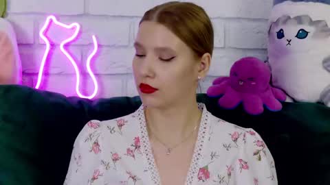 Snapshot of lililinn chatting on March 12, 2025, 2:23 pm LiliLinn online show from March 12, 2025, 2:23 pm