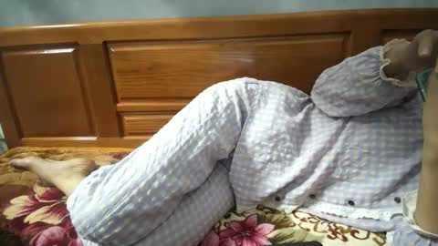 lililove88 online show from November 6, 2025, 1:34 pm