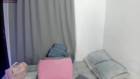 lilirouse online show from October 16, 2025, 9:54 am