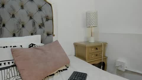Snapshot of lilith_111 chatting on May 21, 2026, 8:05 pm lilith 111 online show from May 21, 2026, 8:05 pm