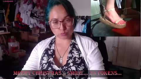 Laura lopez online show from December 24, 2024, 6:28 pm
