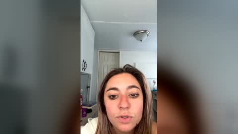 lilith_luv444 online show from April 20, 2026, 4:32 pm