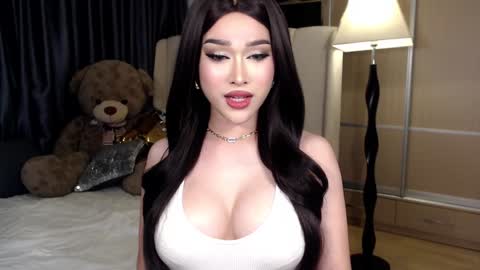 Snapshot of lilith_mazikeen69 chatting on January 17, 2025, 2:29 am QUEEN LILITH BORBON online show from January 17, 2025, 2:29 am