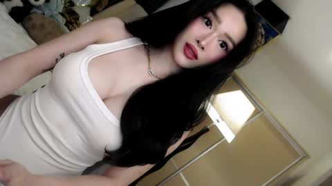 QUEEN LILITH BORBON online show from April 19, 2026, 9:50 pm