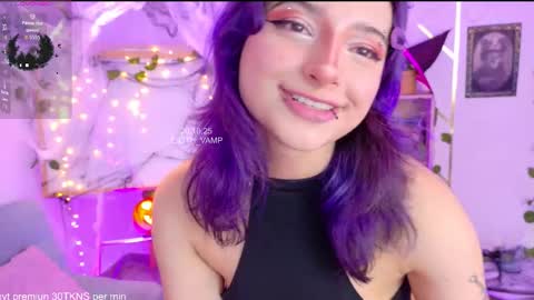 LILITH 200 LIKES   Thursday Clown Costume M online show from October 27, 2025, 9:41 pm