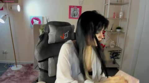 Snapshot of lilith_wholsh chatting on January 6, 2026, 9:24 am lilith_wholsh online show from January 6, 2026, 9:24 am