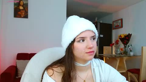 Abril  online show from December 16, 2025, 1:16 pm