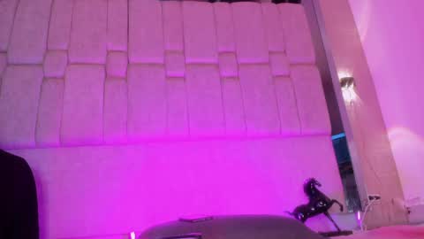 Snapshot of lilithbloom7 chatting on May 23, 2026, 4:07 am Welcome to Lilith room online show from May 23, 2026, 4:07 am