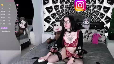 Lilith Caine online show from May 14, 2026, 8:43 am