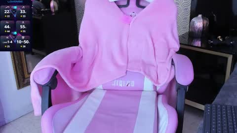 Lilith online show from January 6, 2025, 11:09 pm