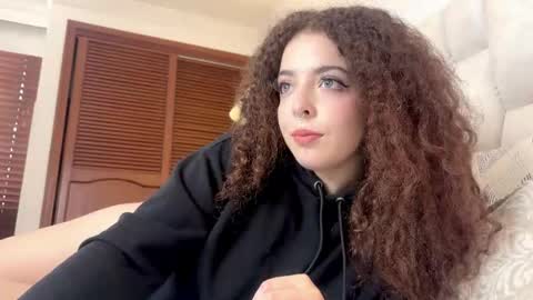 Snapshot of lilithdoeyes chatting on February 5, 2026, 2:33 pm Lilith online show from February 5, 2026, 2:33 pm