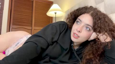 Snapshot of lilithdoeyes chatting on February 28, 2026, 3:24 pm Lilith online show from February 28, 2026, 3:24 pm