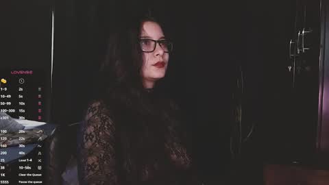 lilithmystic01 online show from April 15, 2026, 1:18 pm