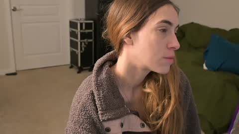 L online show from December 21, 2024, 12:16 pm