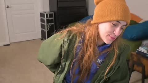 L online show from December 28, 2024, 2:21 pm