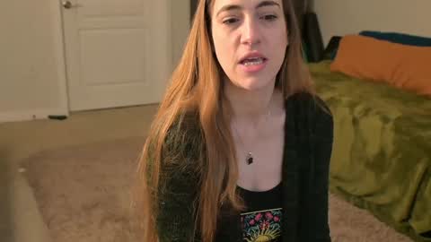 L online show from January 31, 2025, 2:39 pm