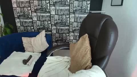 lilithsabeth online show from February 16, 2025, 3:26 am