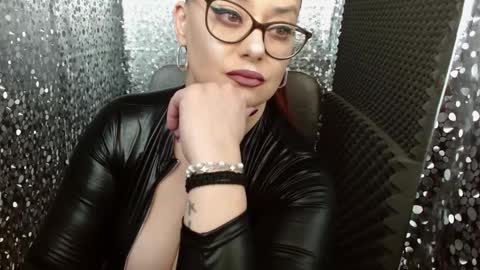 LILITHSERENDIPITY online show from February 24, 2026, 6:28 pm