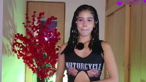 3 Ig Lilisxo1 online show from May 13, 2026, 2:53 am