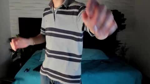 Lil James online show from November 16, 2025, 8:14 pm