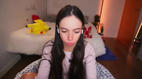 Lill Dayna online show from January 14, 2026, 8:09 am