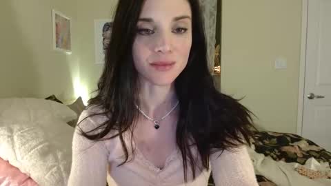 Lillian Rose online show from January 6, 2025, 4:26 am