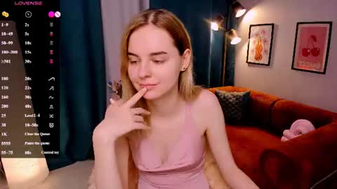 Lillian online show from July 7, 2026, 8:40 am