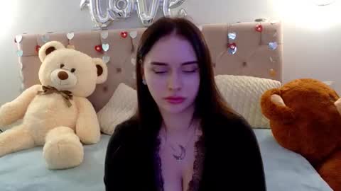 Snapshot of lilliana_moon chatting on February 11, 2026, 10:31 am lilliana_moon online show from February 11, 2026, 10:31 am