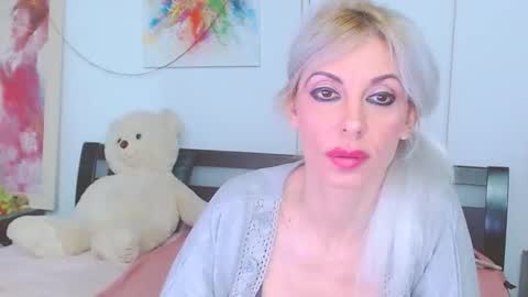 Lara online show from March 30, 2026, 7:04 pm