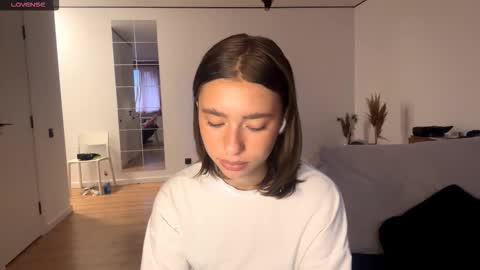 Amelia online show from March 2, 2026, 6:03 am