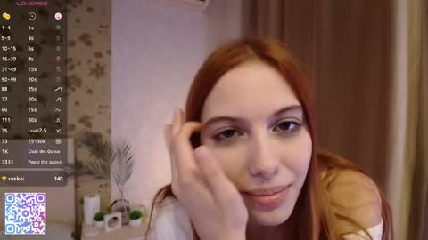 Snapshot of lilliaqueen chatting on October 16, 2025, 2:40 pm Lilliana 3 online show from October 16, 2025, 2:40 pm