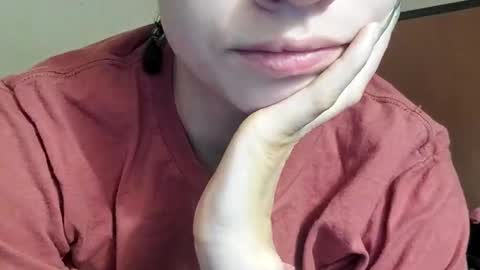 Lilly online show from December 2, 2024, 1:57 pm