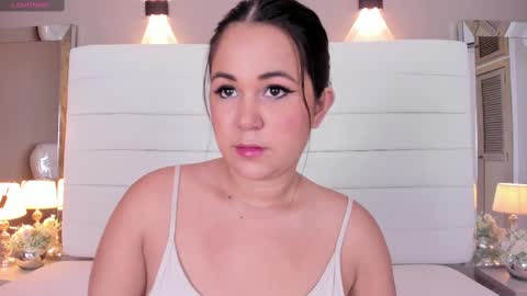 Snapshot of lilly_2809_ chatting on March 12, 2025, 3:57 am Lizeth follow me in my igimlilycute 3 online show from March 12, 2025, 3:57 am