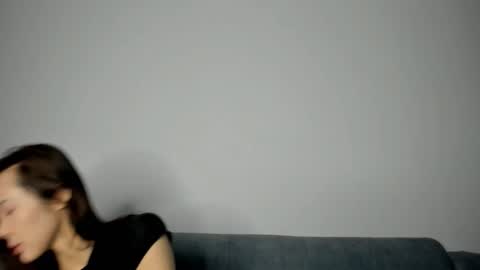 Snapshot of lilly_sweeet chatting on February 21, 2026, 4:02 am lilly online show from February 21, 2026, 4:02 am