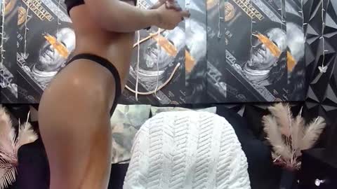 Snapshot of lilmissbaddiexxx chatting on October 20, 2025, 8:53 pm lilmissbaddiexxx online show from October 20, 2025, 8:53 pm