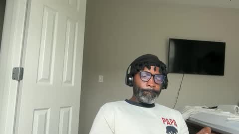lilnasty100 online show from April 26, 2026, 12:36 pm
