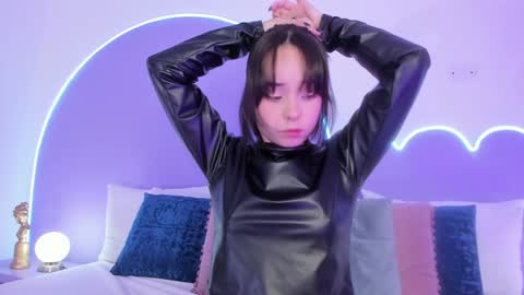 Snapshot of lilou_albrecht chatting on January 13, 2025, 11:41 am Lilou online show from January 13, 2025, 11:41 am