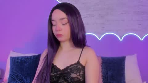 Snapshot of lilou_albrecht chatting on November 5, 2025, 1:22 pm Lilou online show from November 5, 2025, 1:22 pm