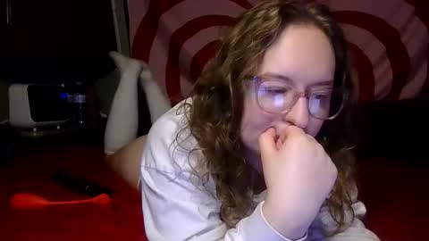 LilPies  online show from January 8, 2025, 11:30 pm