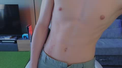 Snapshot of lilteddyboy chatting on October 7, 2025, 10:56 am lilteddyboy online show from October 7, 2025, 10:56 am